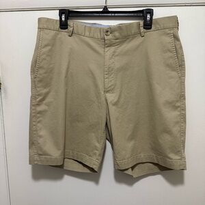 Peter Millar men’s khaki shorts size 36￼
